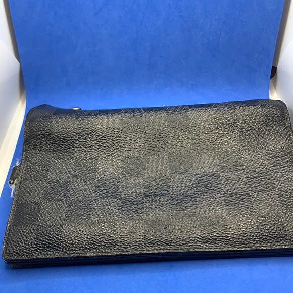Louis Vuitton Long Portefeuille Accordion Damier Graphite  7.5"L x 3.9"W… - Picture 10 of 15